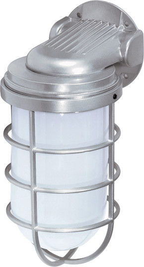 One Light Wall Lantern in Metallic Silver (72|SF76-622)