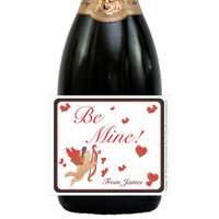 [L143] Cupid Valentine Label - closeup 