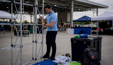 What Is a Trade Show Kit? Your 2026 Exhibitor Guide