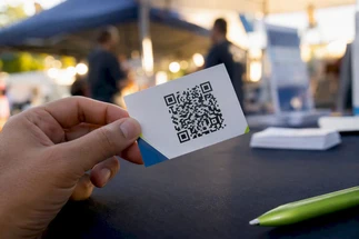 Use a Dynamic QR Code on Your Business Card