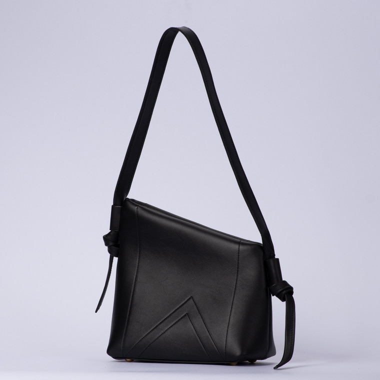 K Shoulder-Black