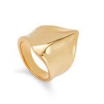 UNOde50 Ser Majestuosa Gold Manta Ray Ring
