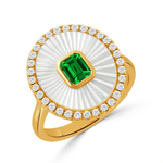 18KT Ondelle Round White Mother of Pearl & Tsavorite Ring