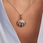 Shell Necklace with Pendant
