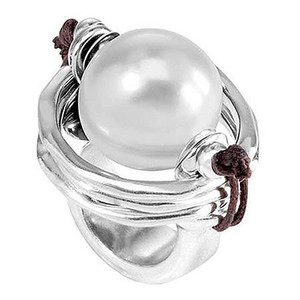 UNOde50 Pearl of Wisdom Ring 