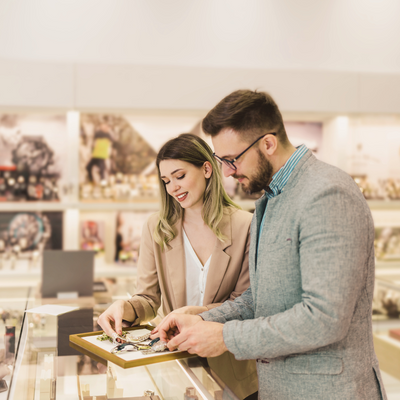 Why You Should Attend a Trunk Show