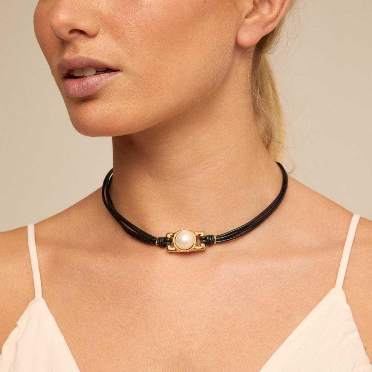 Darling Pearl Necklace Gold by UNOde50 Giving Tree Gallery