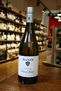Raats Family Estate - 'Old Vine' Chenin Blanc 2019 Raats Family Estate - 'Old Vine' Chenin Blanc 2019