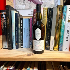 Lagavulin 10YO Islay Single Malt Scotch Whisky