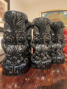 Tiki Vase 177mm tall x 80 mm wide black