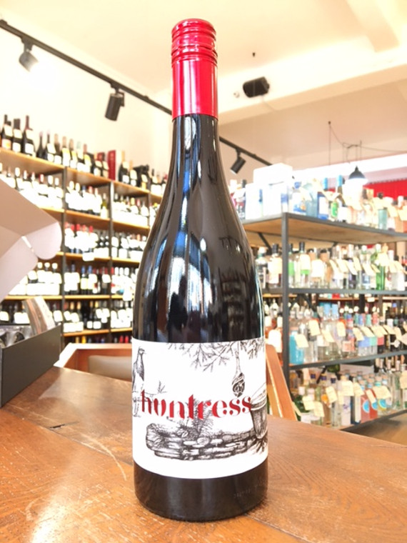 Huntress Pinot Noir 2023