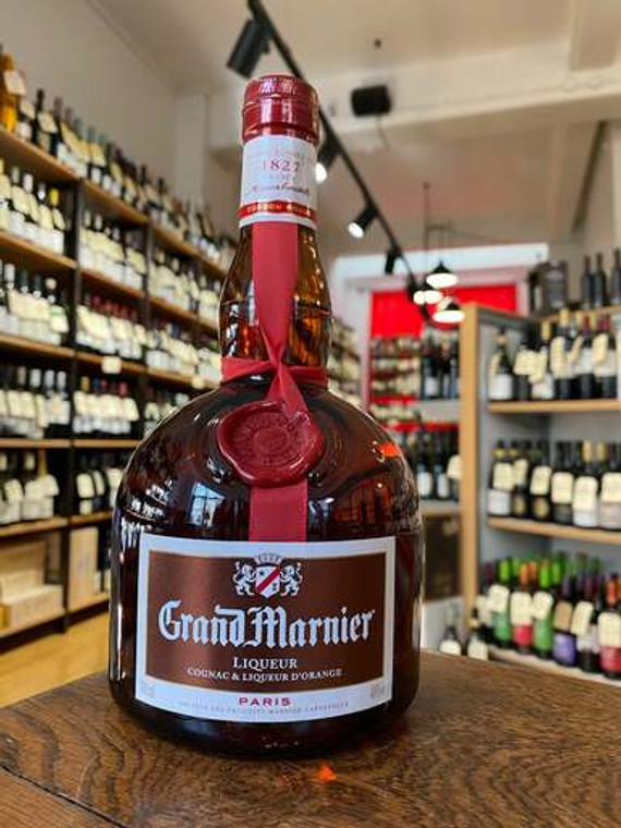 Grand Marnier - Orange liqueur on a base of Cognac 700ml