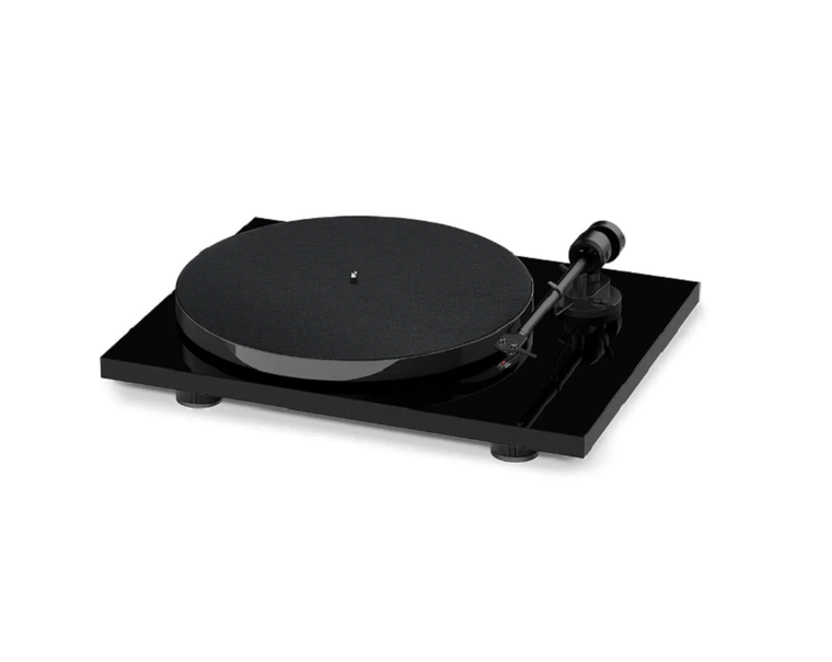 Pro-Ject Phono Turntable in Black with 33 & 45 speed selection and built in Pre-amp