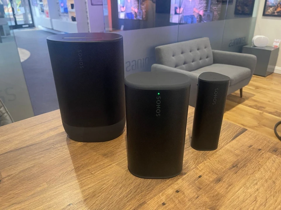 Sonos Move 2, Play and Roam 2 on demo in the Jennings showroom in Fleet