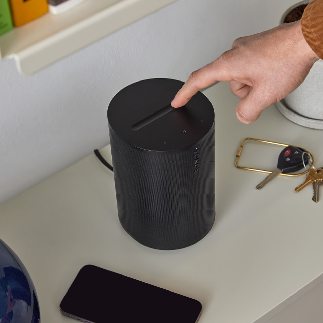 Sonos ERA 100 SL features touch controls