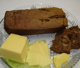 Date and Walnut Bread - Wellwood Australian Organic Walnuts