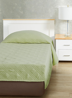Berkshire CozyCare™ Classic 65x95 Twin Fitted Coverlet Case of 4