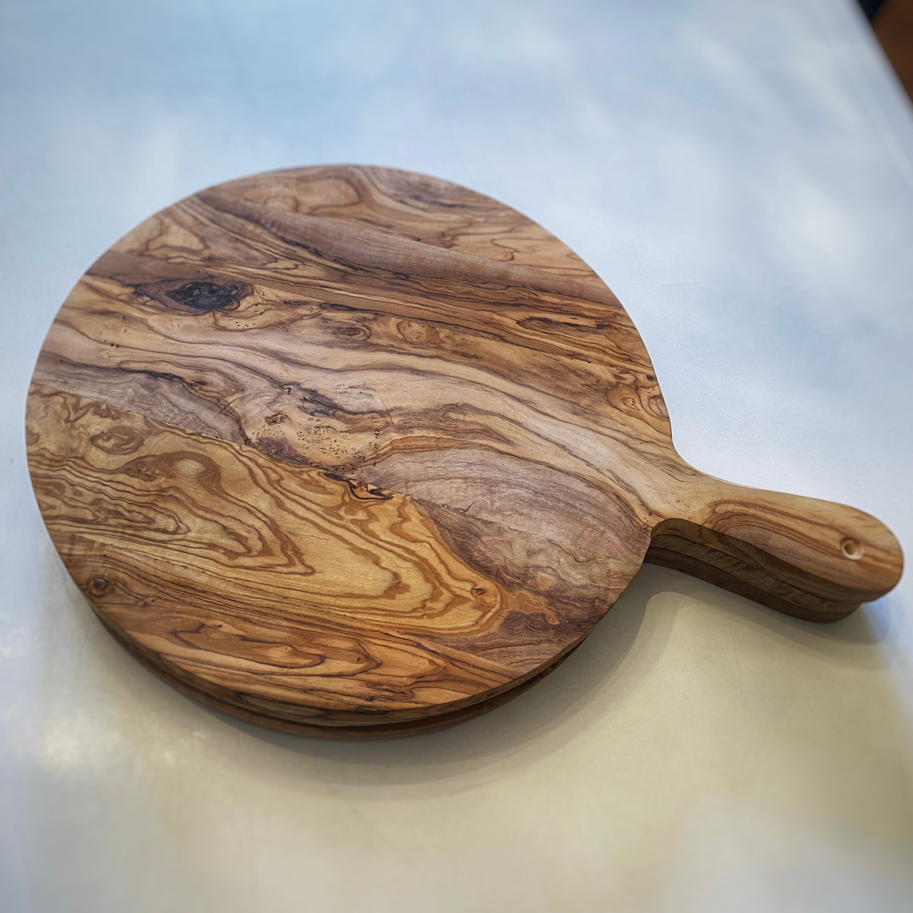 Tiny olive wood boards with handles — Plate & Patina