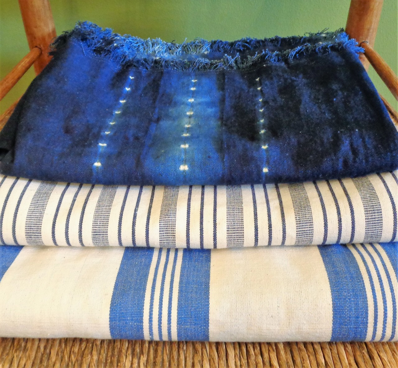 Tensira Handwoven Tie Dye Fringed Throw - Thumbnail 4