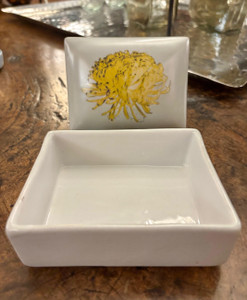 Porcelain Rectangular Box -- Chrysanthemum