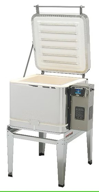Evenheat GTS 17 electric kiln with white exterior and top-loading lid Evenheat GTS 17 electric kiln with white exterior and top-loading lid