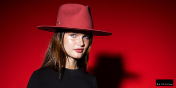 Feisty Red Carmen Sandiego Fedora Hat | Gangster Hats | Hats and Headpieces