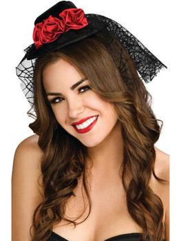 Mini Gothic Hat with Veil | Victorian | Hats and Headpieces