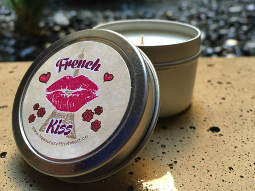 French Kiss - Eiffel Tower - 2oz