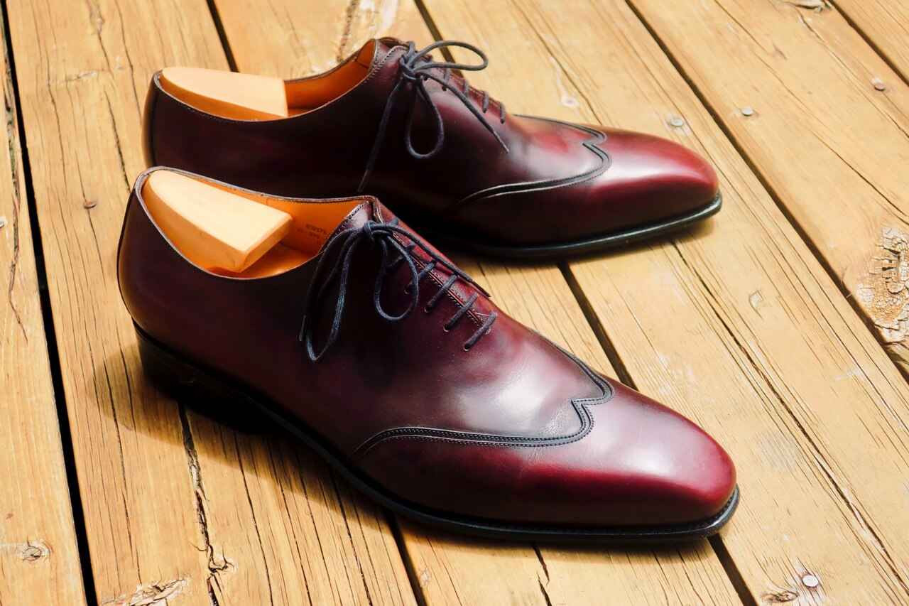 JM Weston 423 Richelieu Oxfords - Burgandy Vocalou calf