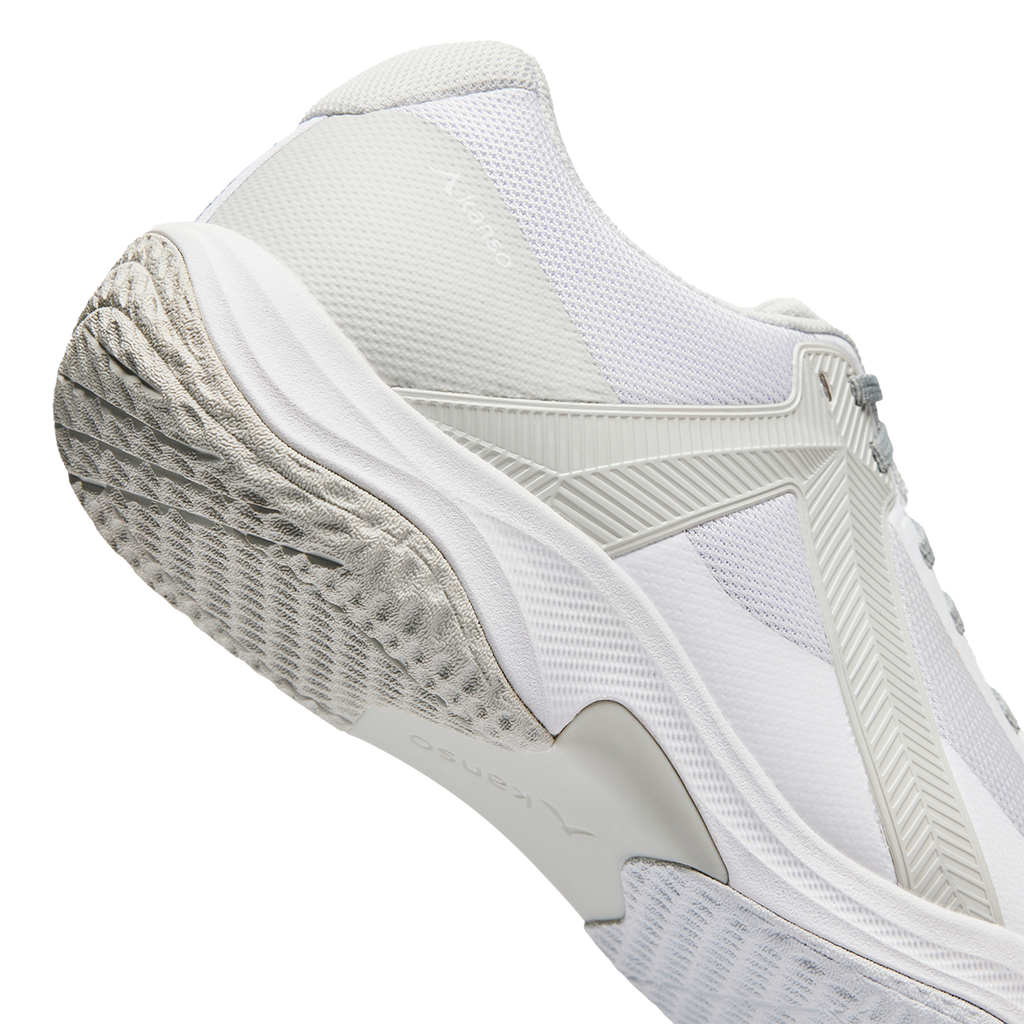 EQ Fly Shoe White/Grey