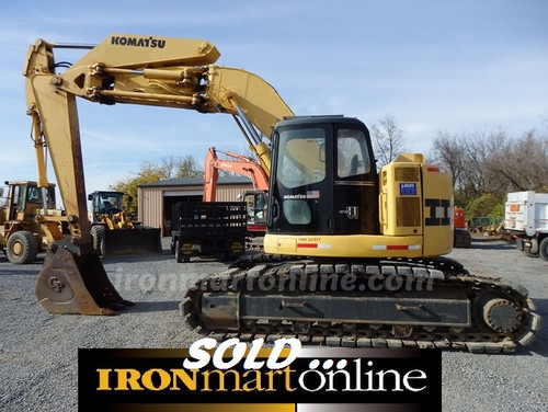 Komatsu Excavator PC228UU zero swing knuckle boom used, in very good condition. Komatsu Excavator PC228UU zero swing knuckle boom used, in very good condition.