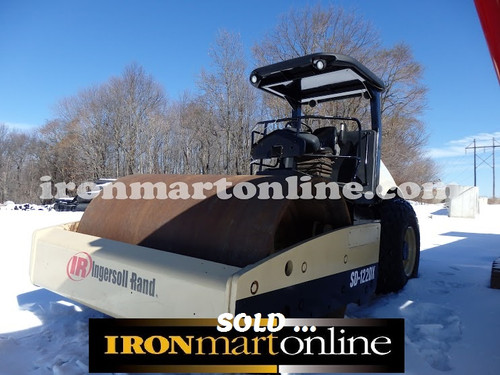 2005 SD 122DX Roller