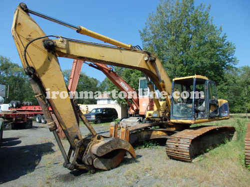 Komatsu PC 220 Excavator