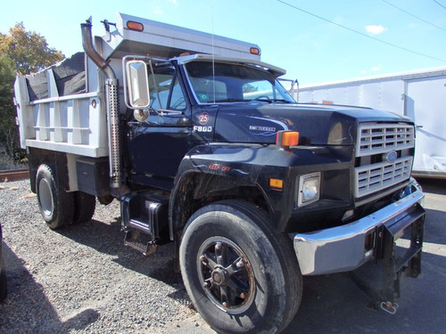 1987 Ford F-800 Single Axle Dump Truck