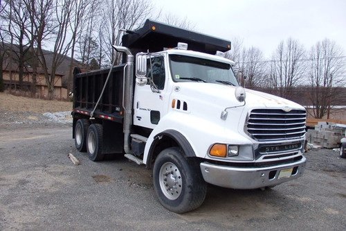 2004 Sterling LT9522 Tandem Axle Dump Truck