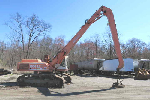 Used 2001 Atlas 1804LC Crawler Scrap Handler with 42'' Magnet