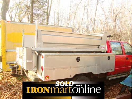 Aluminum Service Dump Body with Spreader, in very good condition.