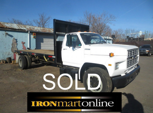 Ford F700 Flatbed Non-CDL