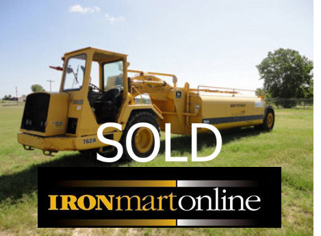 Deere 762A 5000 Gallon Water Wagon used for sale