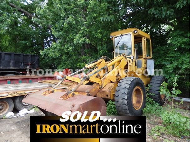 1979 Deere 544B Wheel Loader, has a turbocharged 105 hp John Deere diesel. 1979 Deere 544B Wheel Loader, has a turbocharged 105 hp John Deere diesel.