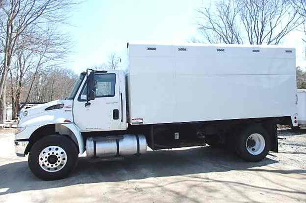 2011 30 yard Arbortech Dump Chip Truck