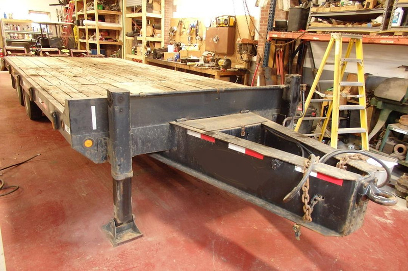 2006 Tow Master T-40 Tag-a-Long Trailer