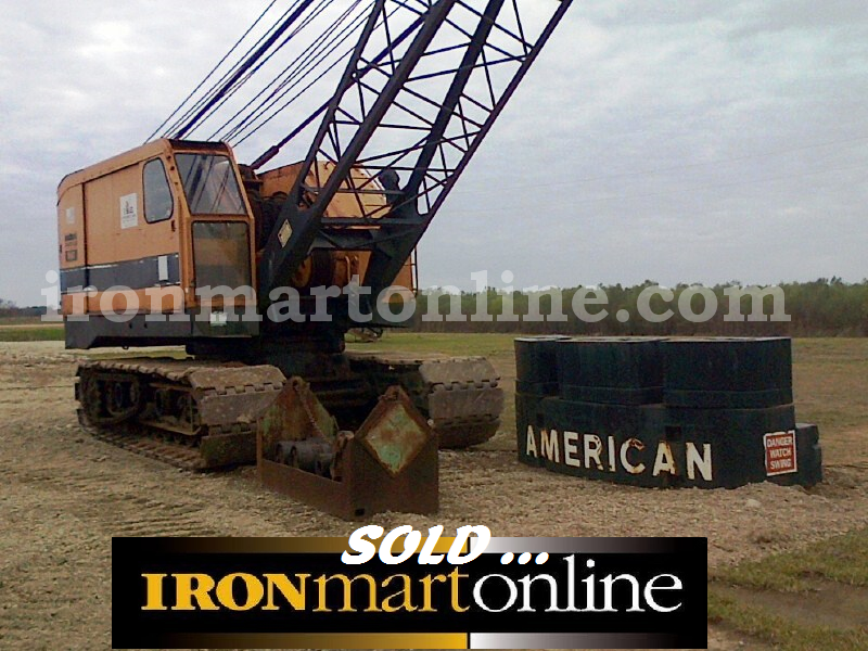 1975 American 7250 60-Ton Crawler Crane, with Cummins engine. 1975 American 7250 60-Ton Crawler Crane, with Cummins engine.