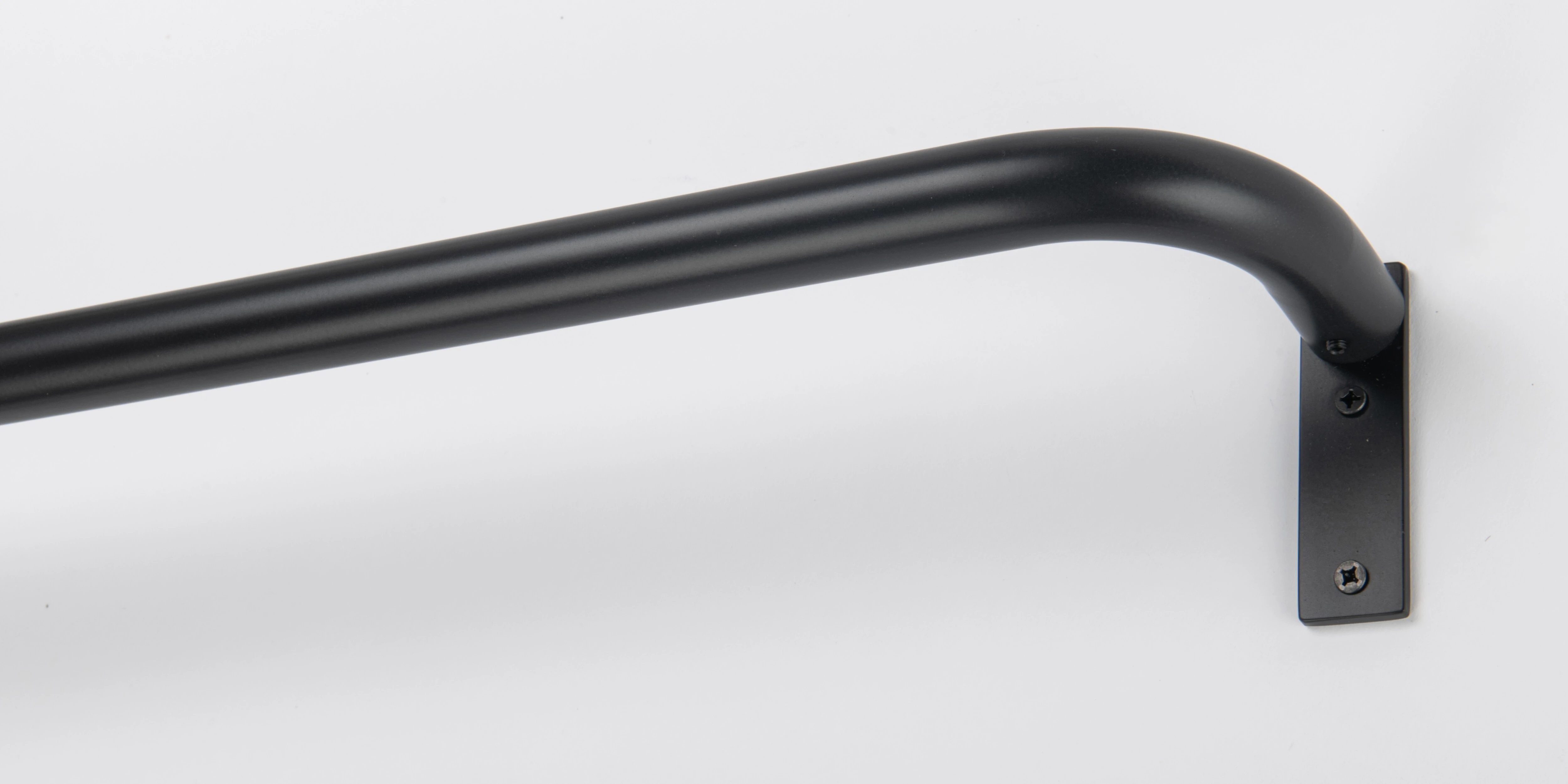 Powder-coated drapery finish durability graphic