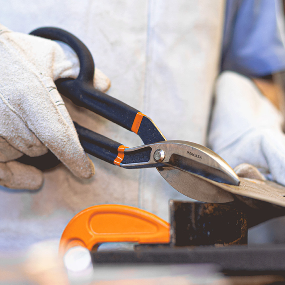 TIJERA DE HOJALATERO