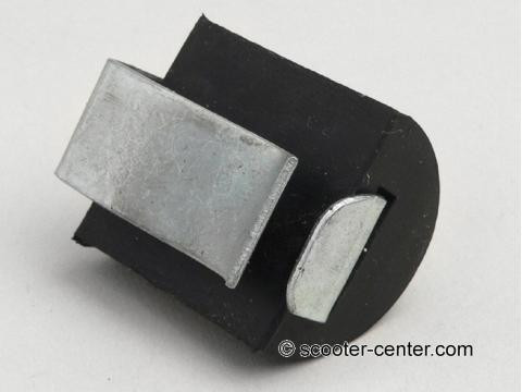 Lambretta Side Panel Buffer w/Clip S3 Casa (L6-5-8007380)