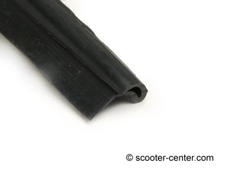 Lambretta Side Panel Rubber Set Casa - Black Series 1/2/3/LD (60-C30/8007231)