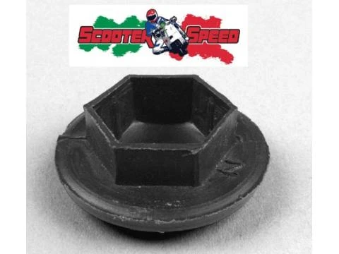 Vespa Flywheel Nut Cover Plastic Piaggio P-Series/T5 (V7O-22699000)
