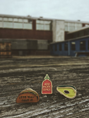 Tacos & Spice Pin Set