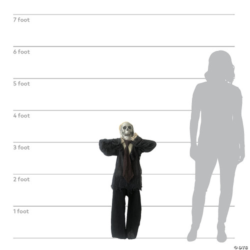 43" Hanging Skull Man Animated- size comparison